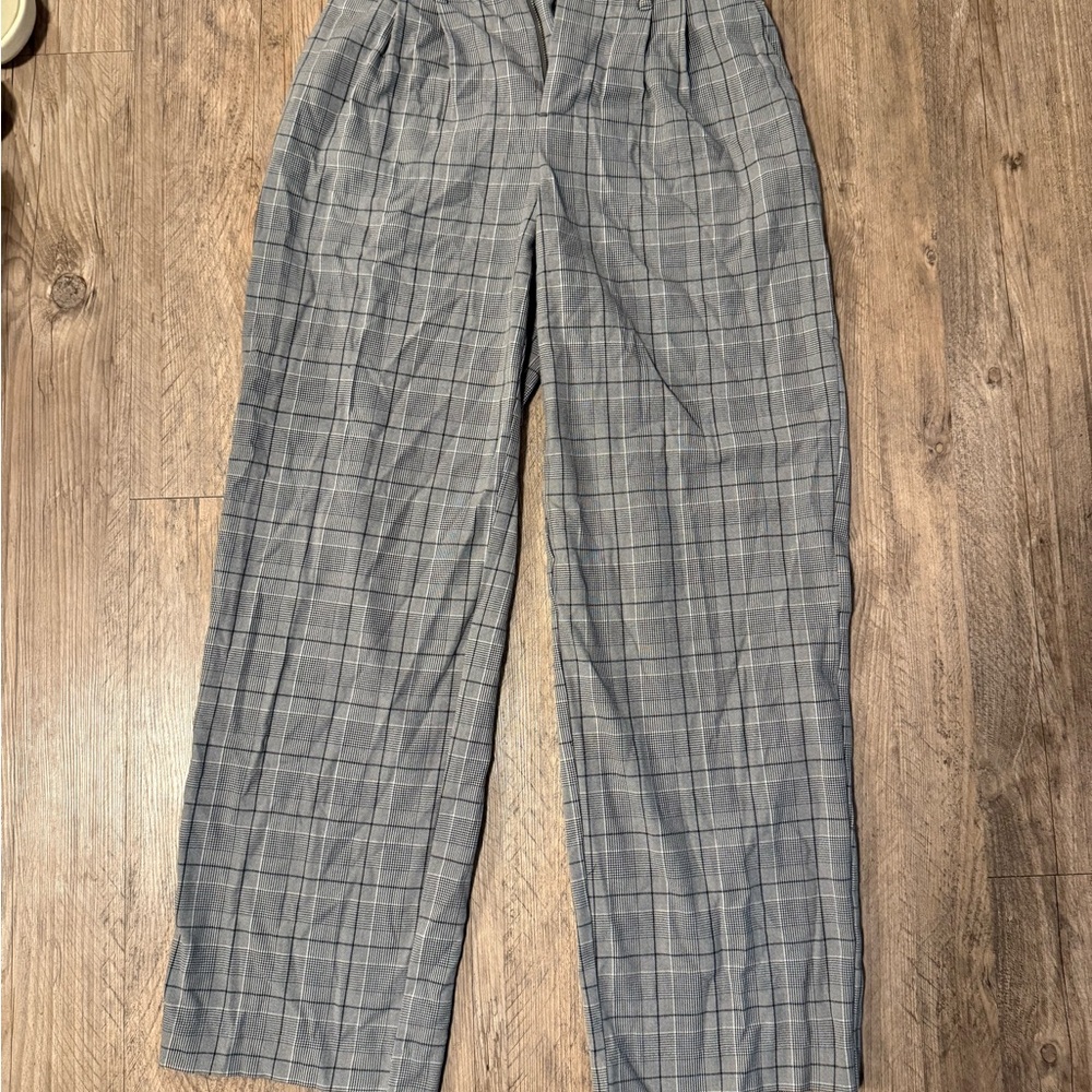 Gray Plaid W Pants